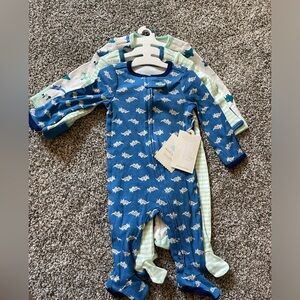 Brand new Cloud Island footies